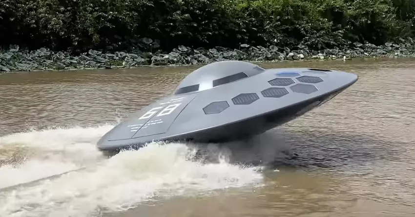 YouTuber tworzy łódź odrzutową w kształcie UFO i uzyskuje ponad 10 milionów wyświetleń (wideo)