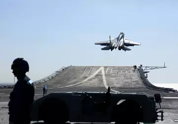 Chiny testują hipersoniczny system separacji samolotów ...