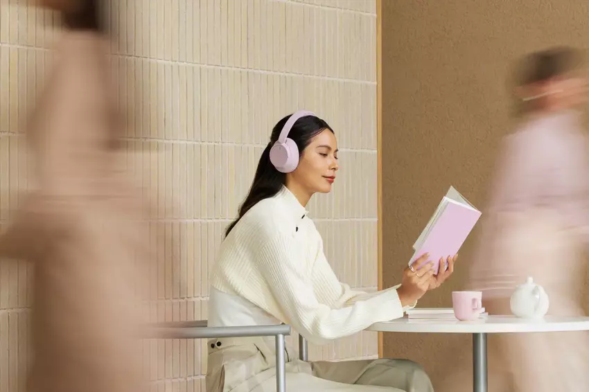 Sony dodaje nowe pastelowe kolory do popularnych słuchawek WH-CH720N i WH-CH520, ceny pozostają bez zmian