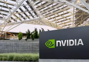NVIDIA z rekordową sprzedażą: 92% przychodów ...