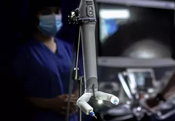 NASA wyśle ​​robota chirurgicznego MIRA na ...