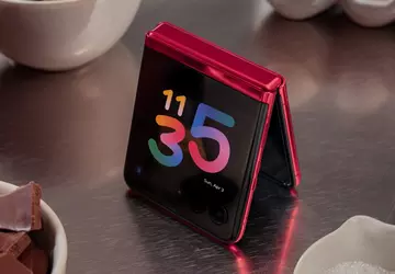 Motorola ogłosiła cenę globalnej wersji Razr ...