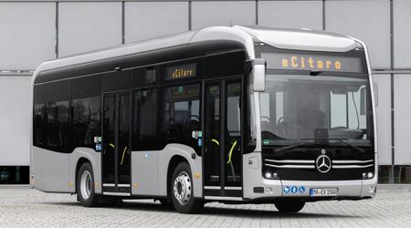 Mercedes-Benz zaprezentował niskopodłogowy autobus elektryczny eCitaro K o zasięgu do 500 kilometrów.