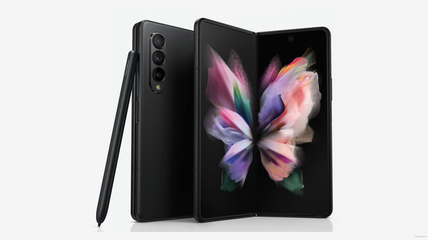 Wygląda na to, że Samsung Galaxy Z Fold 3 nie będzie dostać ładowarkę S Pen i rysik jako część pakietu - będą one rozdawane dla zamówień przedpremierowych i sprzedawane oddzielnie