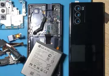 Entuzjasta zamienia drugi ekran LG Wing ...