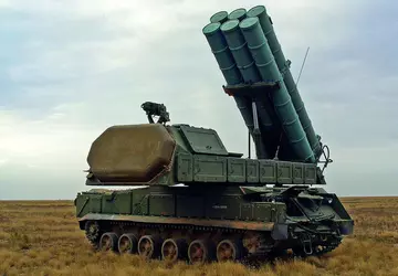 Ukraiński dron FPV uderzył w wyrzutnię ...