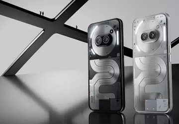 Nothing Phone (2a) Plus trafia do ...