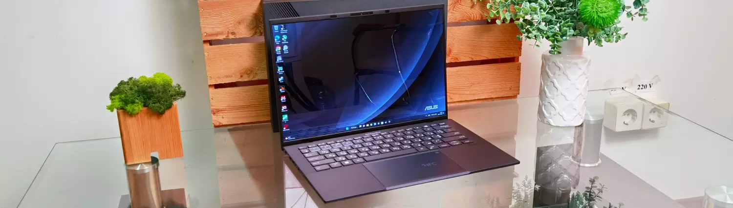 Ostatni do wyjścia z biura: recenzja ASUS ExpertBook B9 OLED z 9-godzinnym czasem pracy na baterii