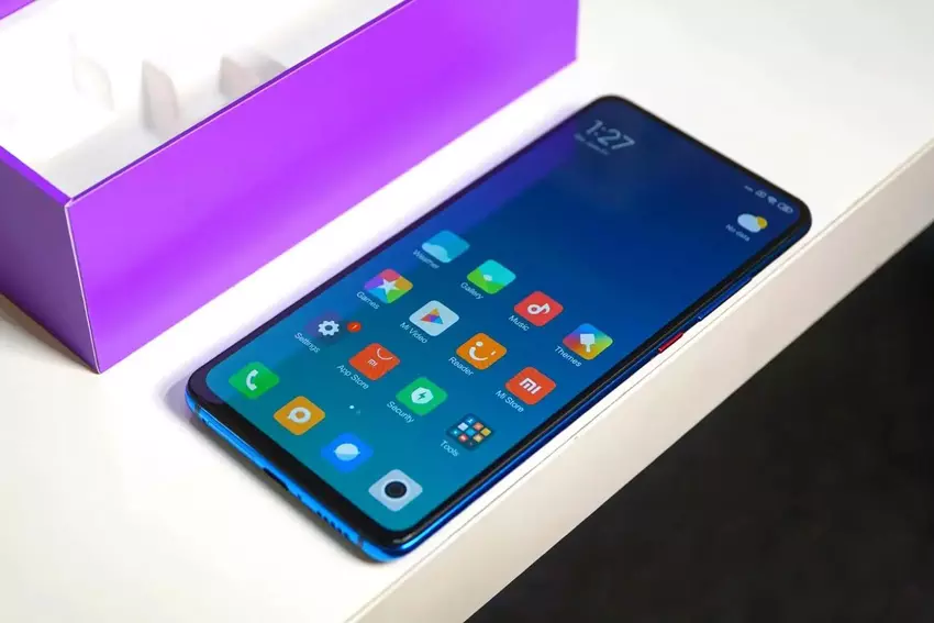 Szef Redmi pokazał smartfon Redmi Note 8 z 64-megapikselową kamerą
