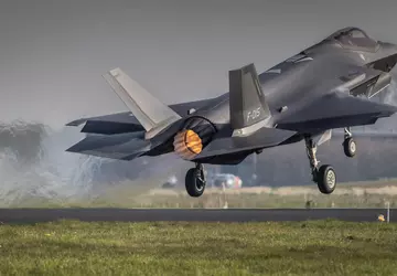 Szwajcaria podpisuje wart 6,035 mld euro ...