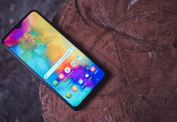 Oficjalne rendery Galaxy M30s: potrójna kamera ...