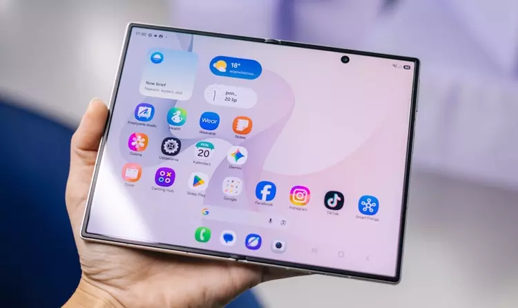 Galaxy Fold8 ustanawia rekordy przedzamówień, Samsung ...