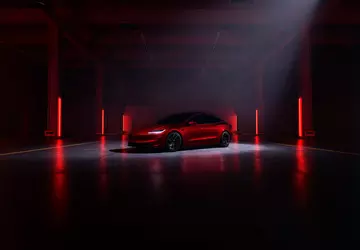 Tesla zaprezentowała Model 3 Performance: 510 ...