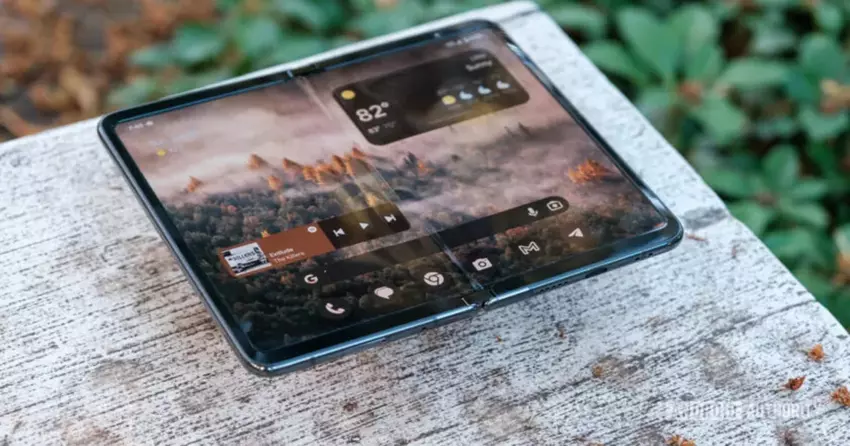 Apple rozważa anulowanie składanych iPadów z powodu problemów z wyświetlaczem