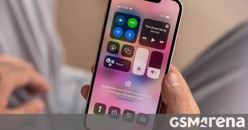 Apple zawiera umowę z BOE na ekrany iPhone’a 14