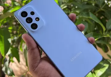 Naprawia 29 luk w zabezpieczeniach: Samsung ...