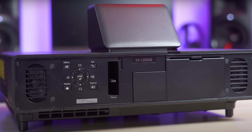 Epson EpiqVision Ultra LS500 najlepszy budżetowy projektor do gier