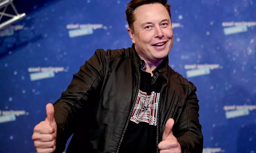 Elon Musk został pierwszym człowiekiem w historii z majątkiem 1 851 850 000 000 PLN (500 miliardów USD)