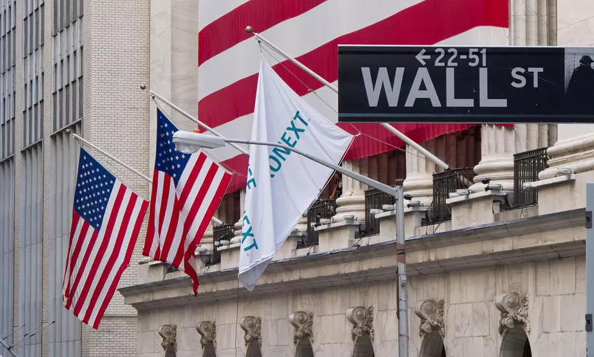 Raport MIT obniżył akcje spółek AI: 95% inwestycji w sztuczną inteligencję nie przynosi zysków