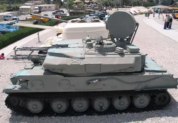 Azerbejdżan rozpoczyna modernizację radzieckiej broni na ...