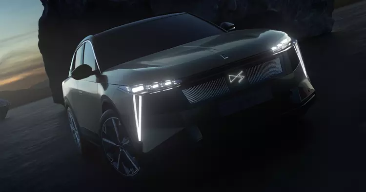 Nowy DS N°7: większy, luksusowy i ...