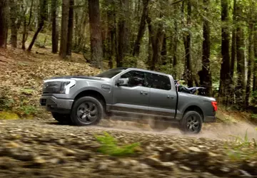 Ford ponownie podniósł cenę elektrycznego pick-upa ...