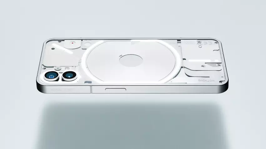 Nic nie planuje wydania Phone (2) jeszcze, firma skupi się na poprawieniu obecnego modelu