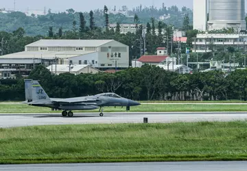 Siły Powietrzne Stanów Zjednoczonych zwróciły starsze ...