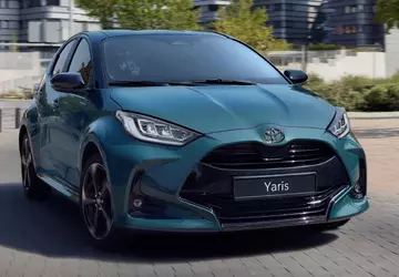 Toyota Yaris może otrzymać całkowicie elektryczną ...