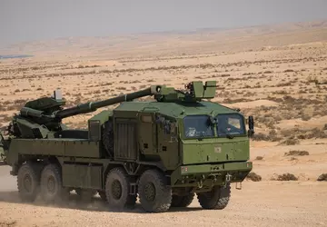 Dania otrzymała pierwsze samobieżne haubice ATMOS ...