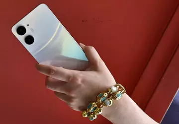 Ekran IPS, układ MediaTek Helio G99, ...