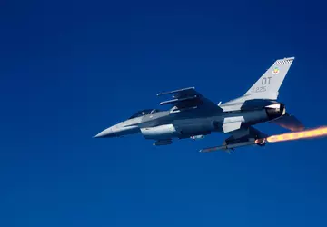 Amerykańskie myśliwce F-16 Fighting Falcon mogą ...