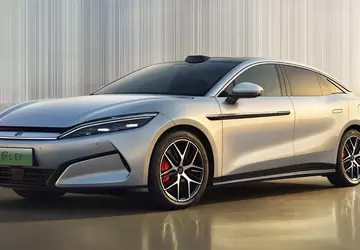BYD zaprezentowała dwa modele EV z ...