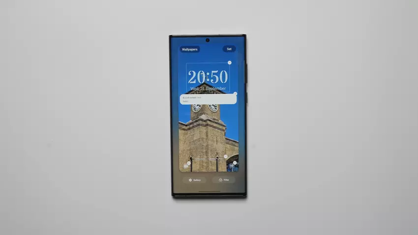 Flagowce Samsung Galaxy S22 otrzymują w Europie świeżą aktualizację firmware'u