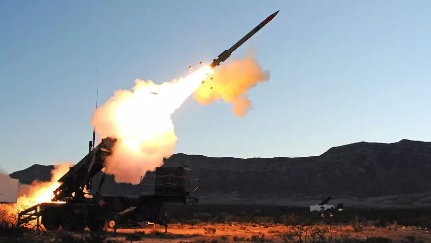 Ukraińska obrona powietrzna zestrzeliła w nocy 17 strategicznych pocisków manewrujących Kh-101, Kh-55, Kh-555 i 18 dronów kamikadze Shahed-131/136.