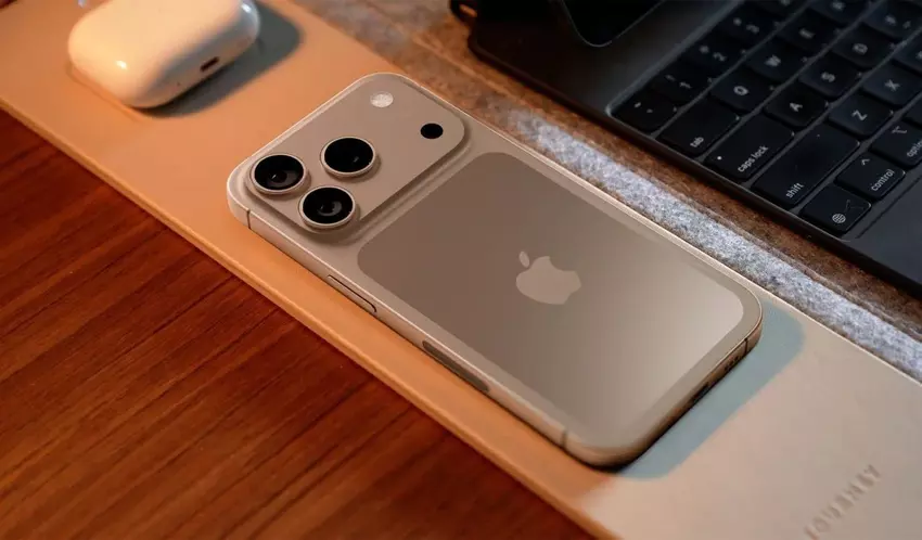 Wyciek z Korei potwierdził, że Apple wyposaży iPhone 17 Pro i Pro Max w teleobiektyw z 8-krotnym zoomem optycznym