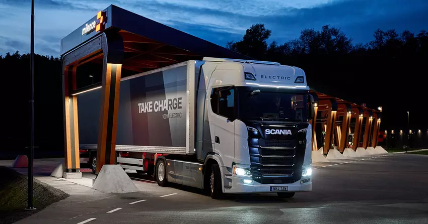 Scania rozpocznie produkcję ciężarówek z megawatowym ładowaniem w 2026 roku