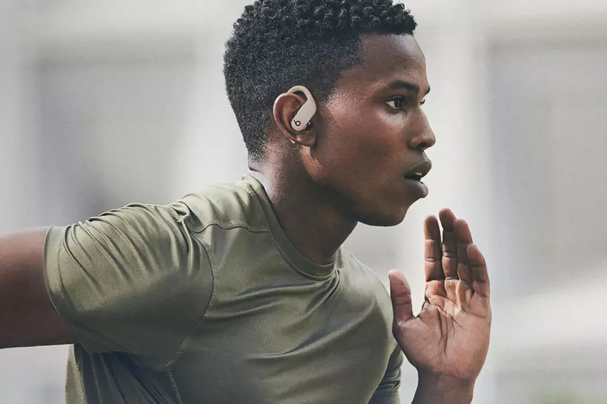 100 dolarów off: Powerbeats Pro z AirPods-like chip na sprzedaż na Amazon za 149 dolarów