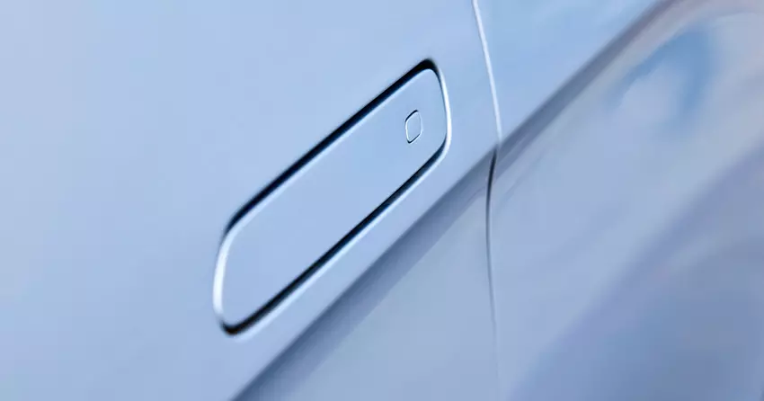 W Chinach opublikowano projekt nowych wymagań dotyczących uchwytów drzwiowych samochodów, ograniczających "ukryty" design