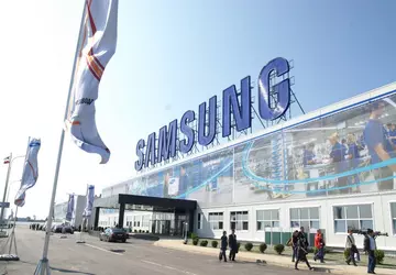 Samsung kontynuuje swoją walkę z przeciekami ...