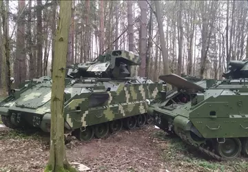 Amerykańskie wozy bojowe Bradley zauważone na ...