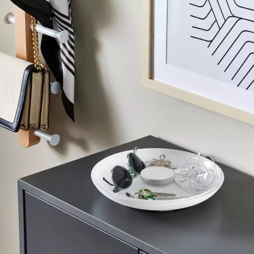 Bezprzewodowa ładowarka IKEA Västmärke w postaci szklanej miski