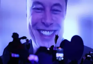 Elon Musk blokuje Signal używany przez ...