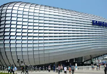 Samsung zmniejszyła liczbę pracowników za granicą ...