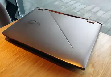 Potwór z gry ASUS ROG Chimera ...