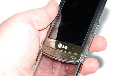 Transparent Crystal: wideorecenzja telefonu LG GD900 Crystal