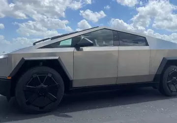 Tesla zmieniła zdanie w sprawie grzywny ...