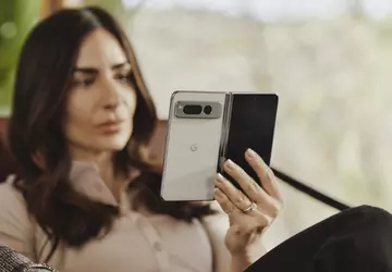 Google Pixel Fold stał się pierwszym ...