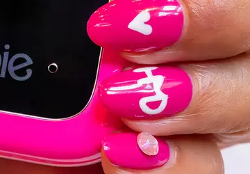 Certyfikacja nowego telefonu HMD Barbie ujawniła ...