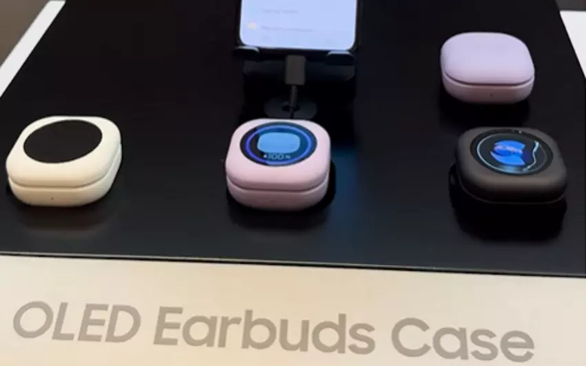 Samsung ujawnił etui na słuchawki Galaxy Buds z wyświetlaczem OLED